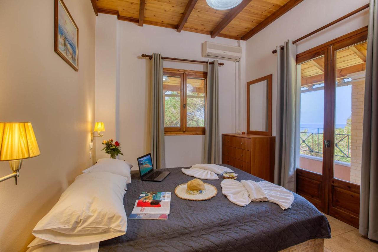 Christinas Apartments Άγιος Ματθαίος Εξωτερικό φωτογραφία