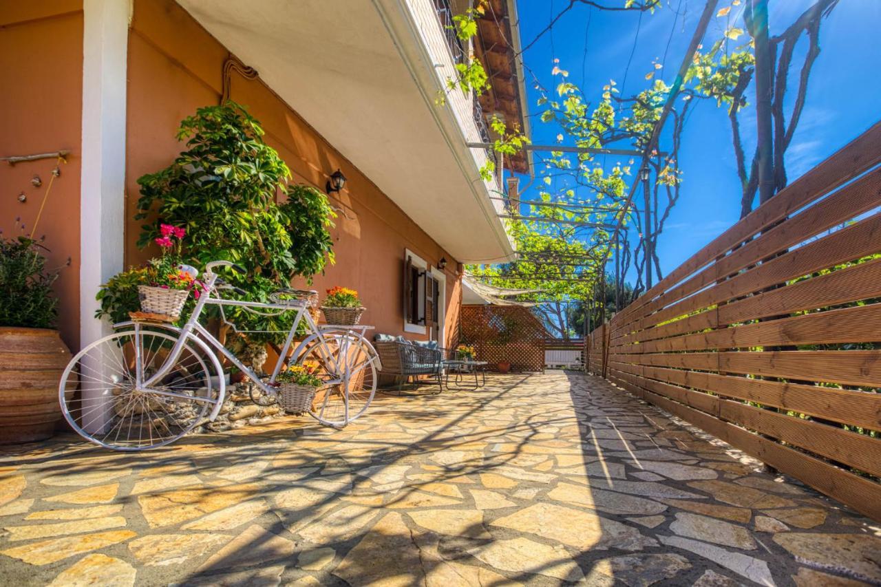 Christinas Apartments Άγιος Ματθαίος Εξωτερικό φωτογραφία